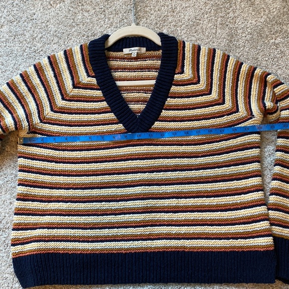 Madewell Arden Crop V-neck pullover sweater. XS - Picture 8 of 8